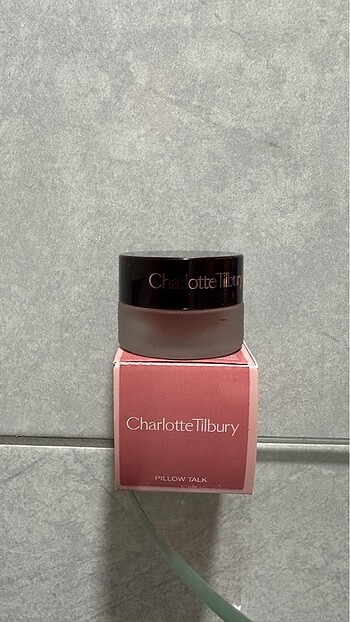 Beden Renk Charlotte Tilbury göz farı