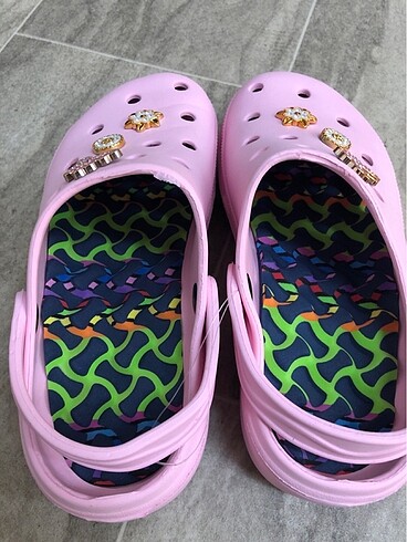 40 Beden PEMBE TAŞLI CROCS TERLİK