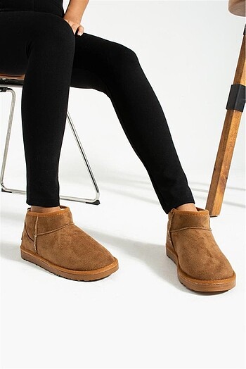 TABA KISA UGG