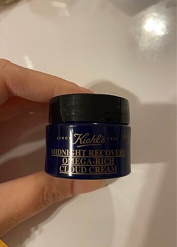 Kiehls midnight nemlendirici gece kremi