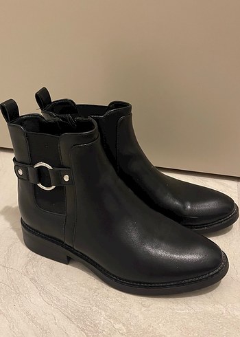 deichmann 36