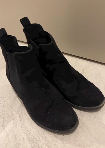 Siyah Süet  Topuklu Bot - Görsel 2