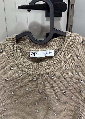 ZARA Nakışlı Bej Kısa Kollu Triko Kazak - Görsel 2