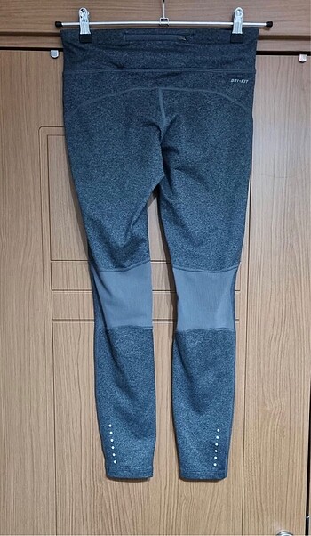 s Beden Nike dri fit bayan tayf(S)