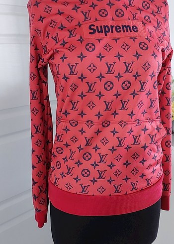 Supreme Kırmızı Baskılı Kadın Sweatshirt