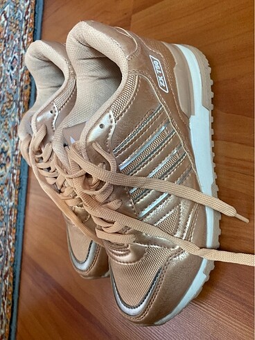Adidas Spor ayakkabı