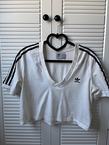 Adidas tişört