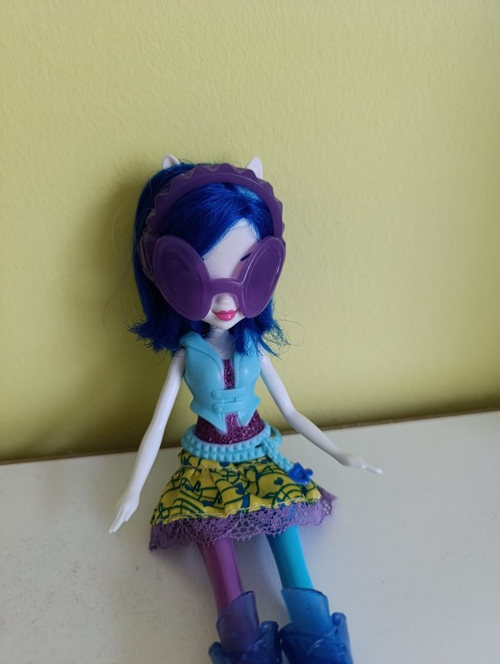 Equestria Girls Dj Pony - Görsel 2