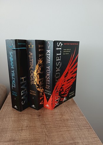 Pierce Brown - Kızıl Yükseliş Serisi 3 Kitap