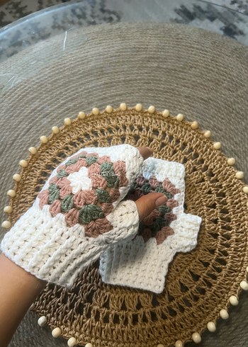 Bej Bohem Örgü Kadın Eldivenleri - Görsel 2