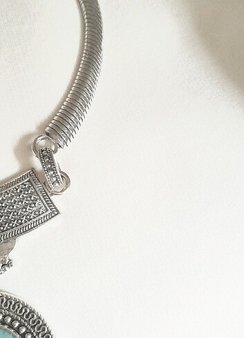 Metal kolye 