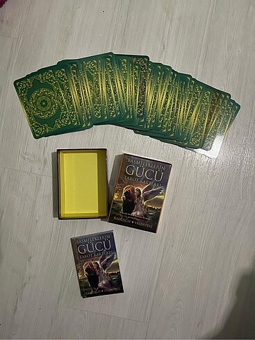 Başmekeklerin gücü tarot destesi