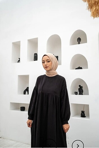 Siyah müslim elbise