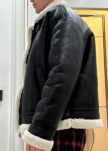 Bershka erkek krem kürklü kışlık siyah deri ceket - Görsel 4