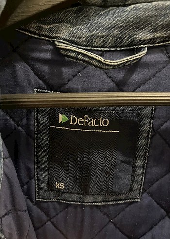 Düğmeli Koyu Mavi Denim Ceket - Görsel 3