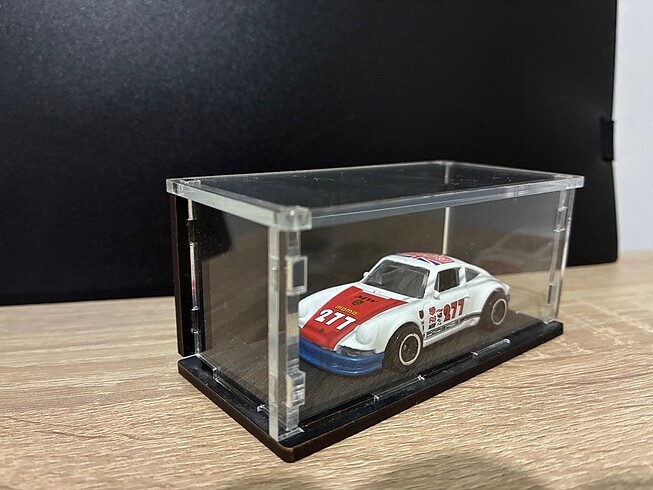 Hot Wheels Pleksi Sergi