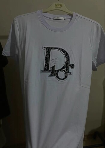 Dior bayramlık t-shirt