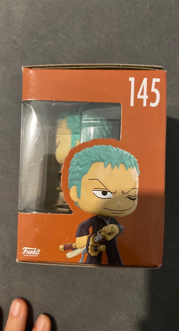 Funko minis Roronoa Zoro one piece figür - Görsel 2