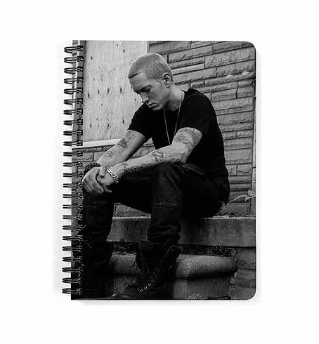 Eminem baskılı ahşap kapaklı defter.