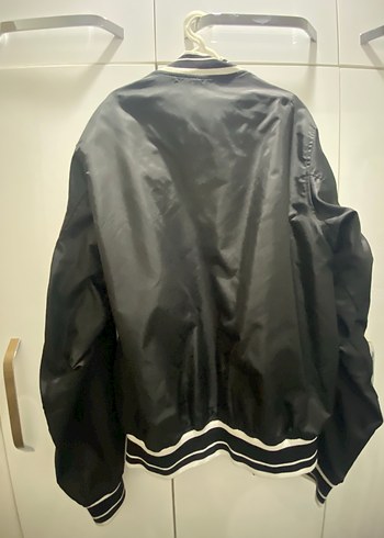 Pull and Bear Siyah Baskılı Ceket