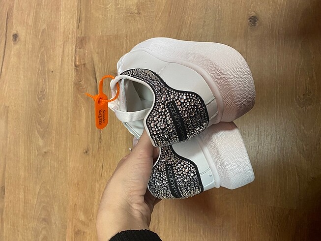 alexander mcqueen