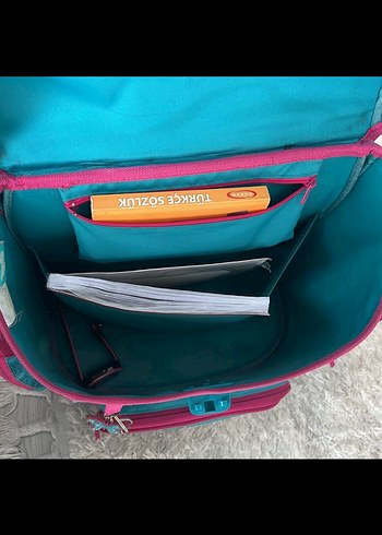 Turkuaz Kelebek Desenli Çocuk Sırt Çantası - Görsel 3