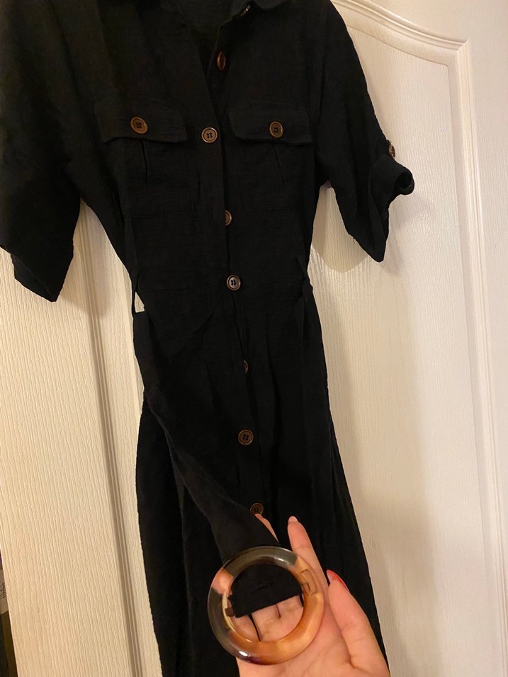 Mudo Düğmeli Siyah Keten Uzun Elbise - Görsel 3