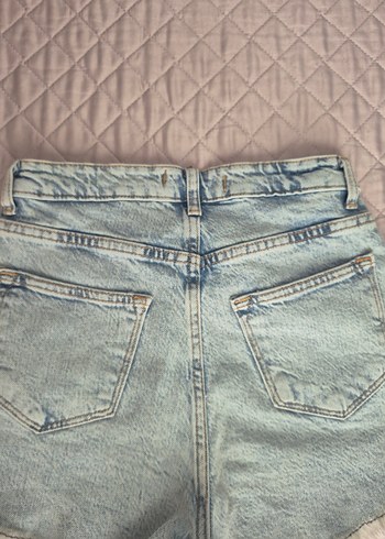 Düğmeli Gevşek Kesim Mini Denim Şort - Görsel 6