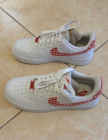 Nike Nike Air Force 1?07