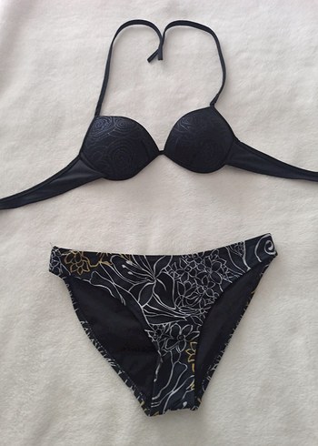 Siyah Dantelli Çiçek Desenli Bohem Bikini
