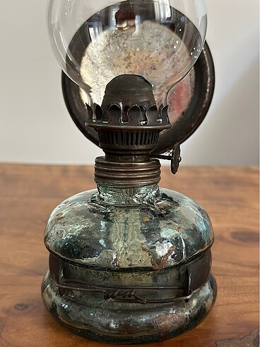 Antika gaz lambası