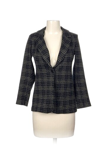 Diğer Blazer %70 İndirimli.