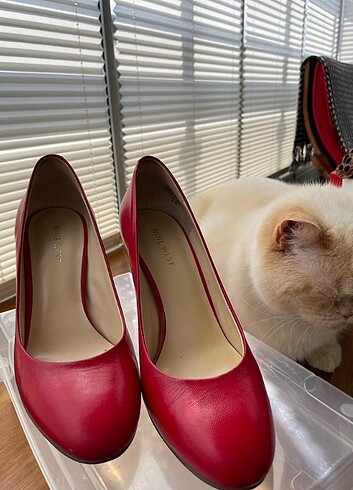 Nine West Nar çiçeği ayakkabı 