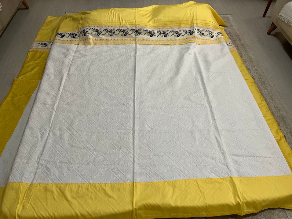 Sarı İşlemeli Nevresim Takımı# - Görsel 4