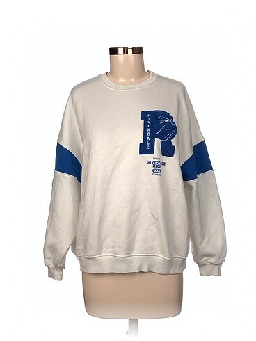 Pull and Bear Sweatshirt %70 İndirimli.