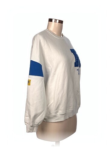 Pull and Bear Pull and Bear Sweatshirt %70 İndirimli.