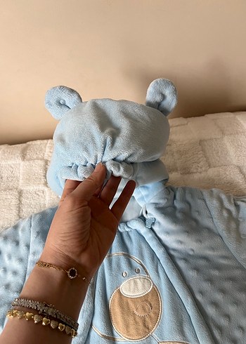 Mavi Kapüşonlu Bebek Tulum - Görsel 4