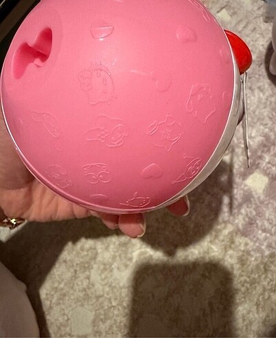  Beden HELLO KITTY saklama kabı
