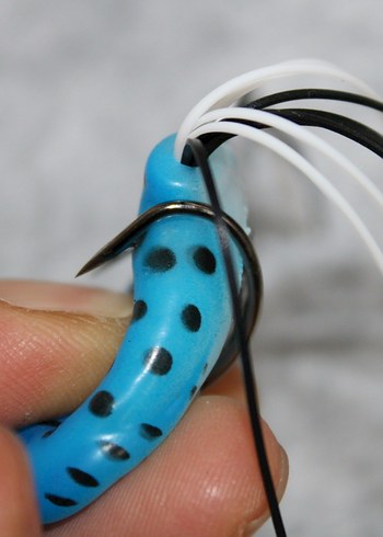 2li Su Üstü Sahte Kurbağa Yem - Görsel 5