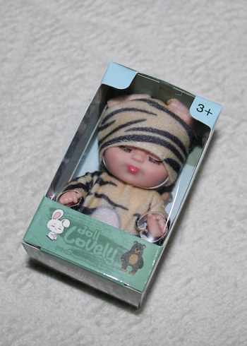 Mini Kostümlü Bebek Oyuncak (1 Adet) - Görsel 4