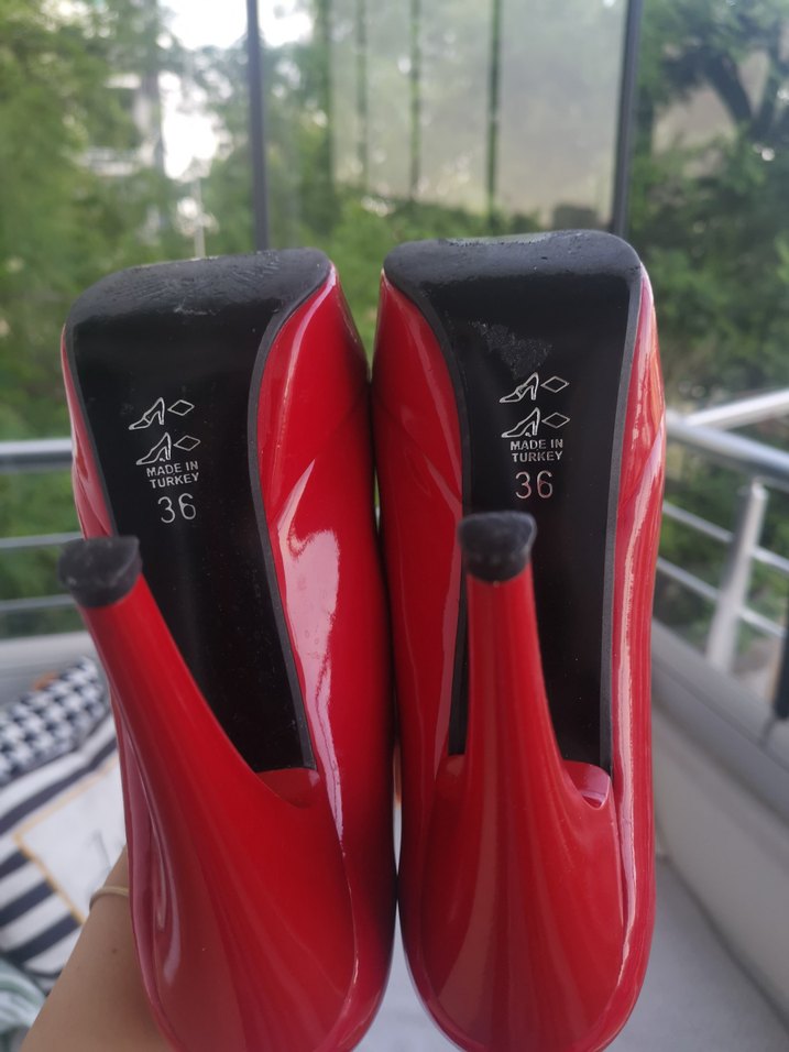 Kadın Parlak Kırmızı Platform Topuklu Ayakkabı - Görsel 4