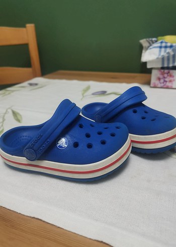 Crocs Crocs Erkek Çocuk Mavi Terlik Velcro
