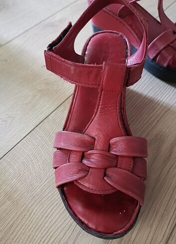 Beta Yüzde yüz deri sandalet beta marka