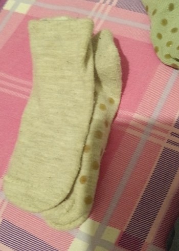 erkek Çocuk Yeşil Peluş Çorap - Görsel 4