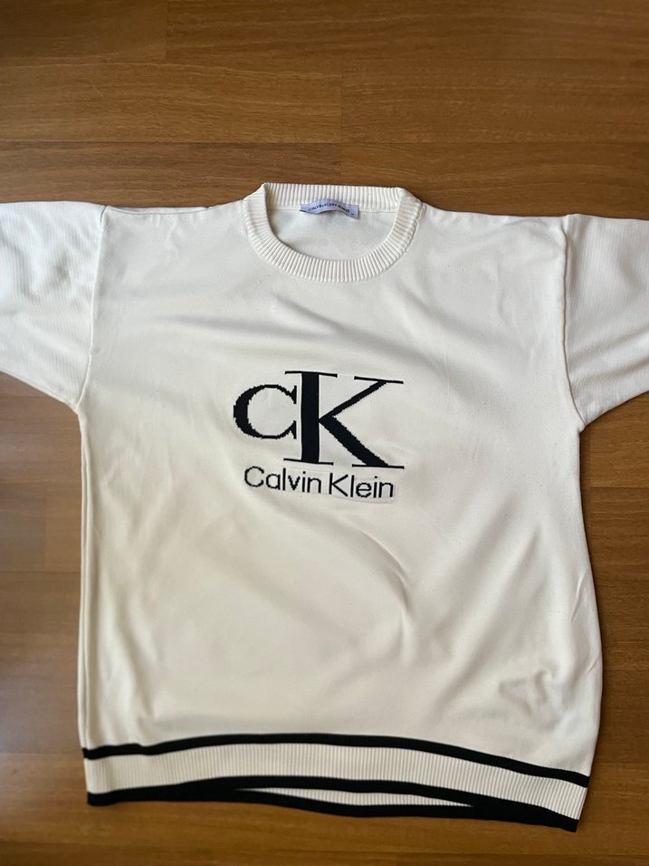 Calvin Klein Beyaz Kısa Kollu Tshirt - Görsel 4