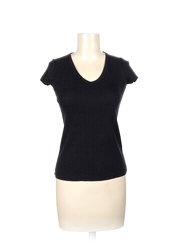 PreLoved T-shirt %70 İndirimli.