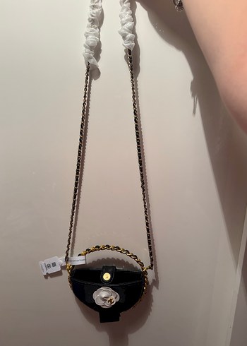 Beden siyah Renk Zincir Detaylı Siyah Deri Çiçekli Chanel Kadın Çanta