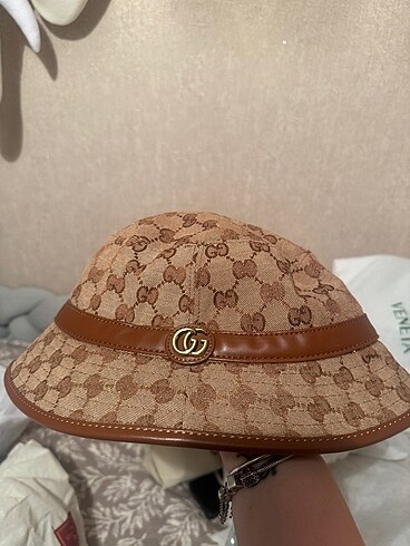 Burberry sapka