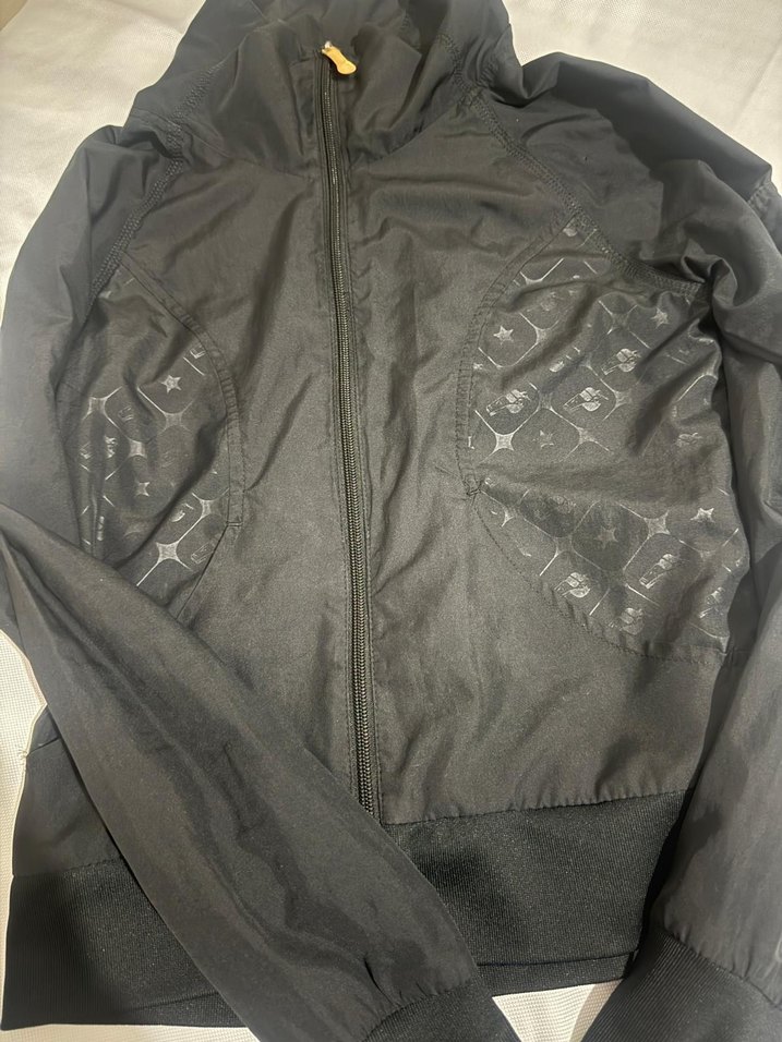 Kadın Siyah Fermuarlı Yüksek Yaka Ceket - Görsel 4