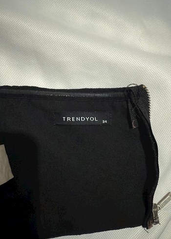 Siyah Straplez Fırfırlı Gotik Bustiyer - Görsel 2